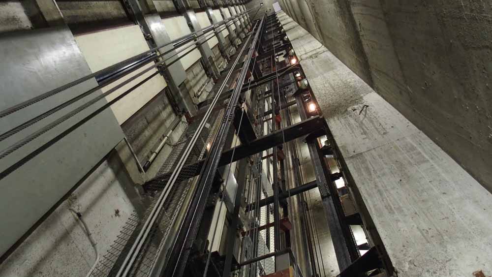 elevator maintenance